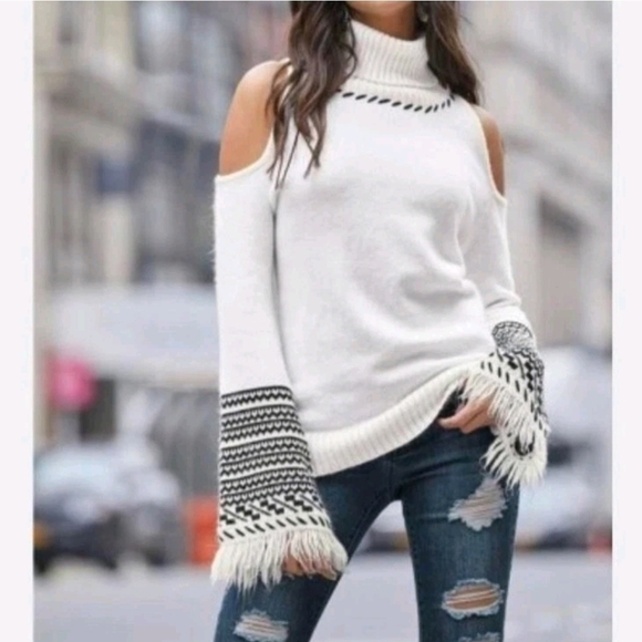 VENUS Sweaters - Venus Cold Shoulder Turtleneck Sweater Womens Bell Sleeves w/Fringe Ivory Size S